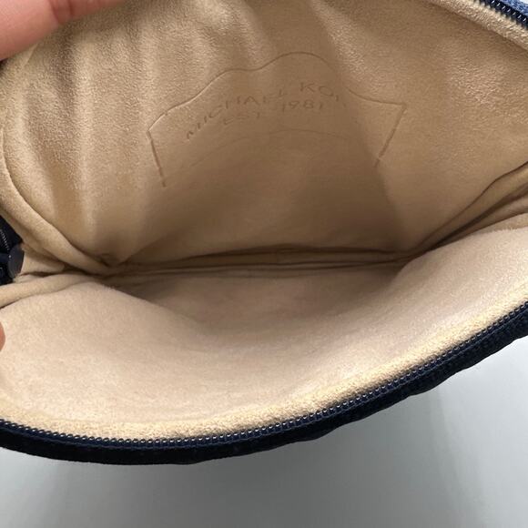 MICHAEL KORS est 1981 Blue Tablet Cover - Picture 7 of 9